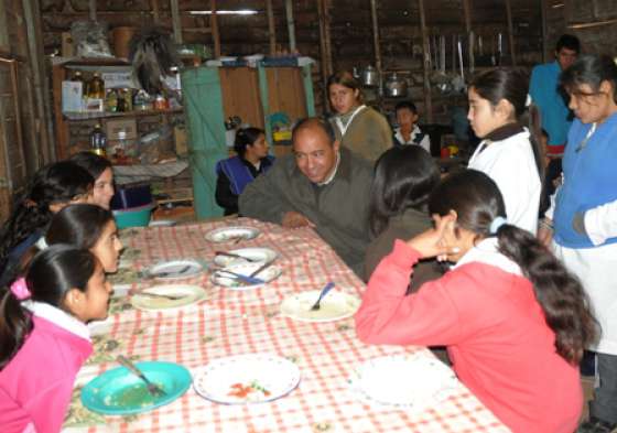 Educación visitó escuelas rurales en Las Lajitas