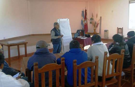 Criadores de camélidos fueron capacitados sobre salud animal