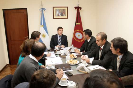 El gabinete del Ministerio de Seguridad definió reforzar controles viales