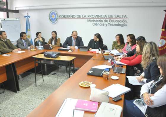 Nación y Provincia definen las metas educativas 2012-2016