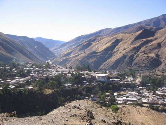 Postergan capacitación a auxiliares bilingües en Santa Victoria Este