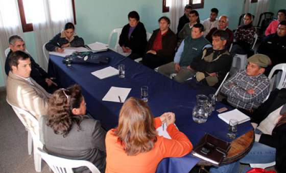 Reunión de la Cooperadora Policial en Metán