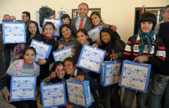 La escuela agropecuaria de Las Lajitas ya cuenta con material e instalaciones informáticas