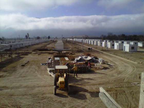 Supera el 80 % la edificación de módulos habitacionales en la zona sur de la capital