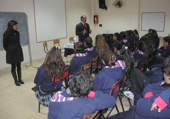 Dib Ashur brindó una charla de política educativa en el Colegio San Alfonso