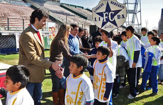 El gobernador Urtubey inauguró el Torneo Cebollitas
