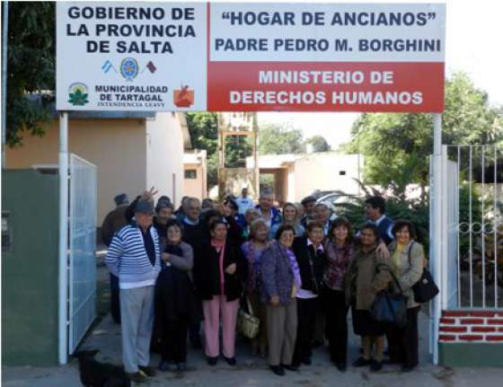 Clubes, centros de abuelos y el Gobierno coordinarán acciones en el norte