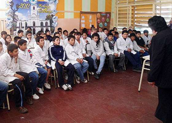 Talleres de de educación vial en escuelas del interior