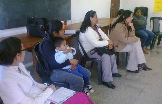 Vecinos trabajaron en talleres sobre contención familiar
