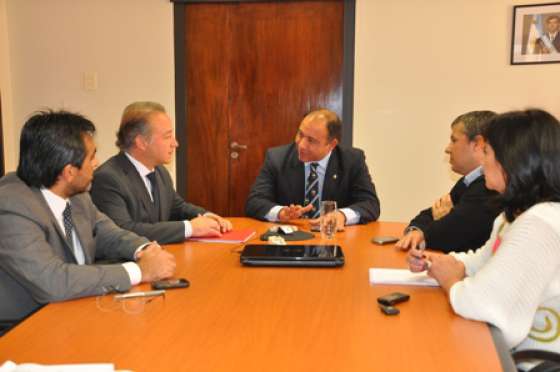 Educación y Trabajo fortalecerán la capacitación e inserción laboral