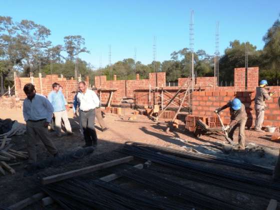 Avanzan las obras en establecimientos educativos del norte provincial