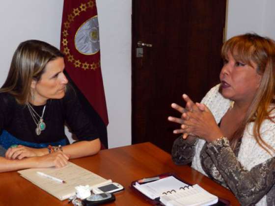 Reunión con dirigente de la Asociación de Travestis, Transexuales y Transgéneros
