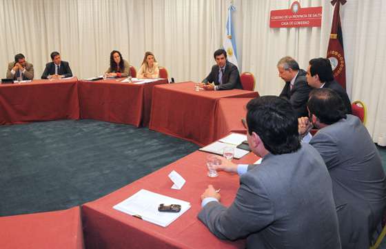 El gobernador Urtubey se reunió con el gabinete de Derechos Humanos