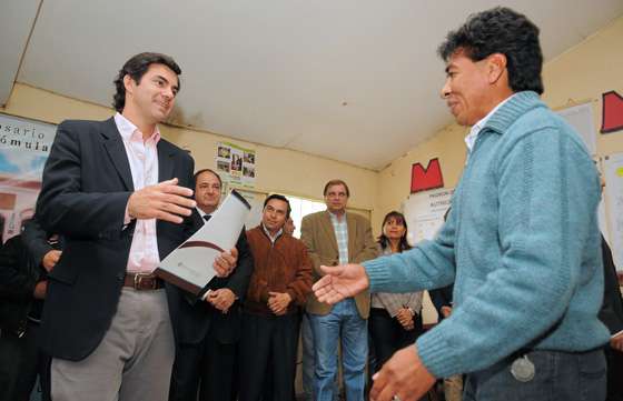 Familias de Rosario de la Frontera titularizaron sus terrenos después de 15 años