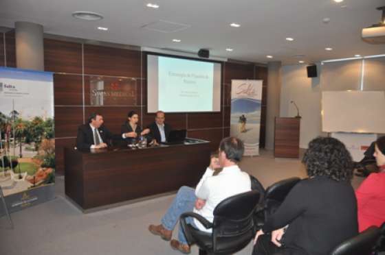 Curso sobre estrategias de fijación de precios para el sector turístico