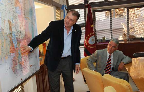 Loutaif recibió saludos protocolares del cónsul general de Italia