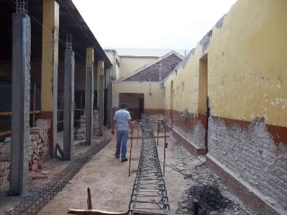 Comenzó la remodelación de la Escuela Cnel. Juan Solá de Rivadavia Banda Norte