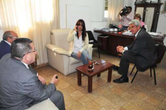 El Vicegobernador se reunió con profesionales del Hospital Juan Domingo Perón