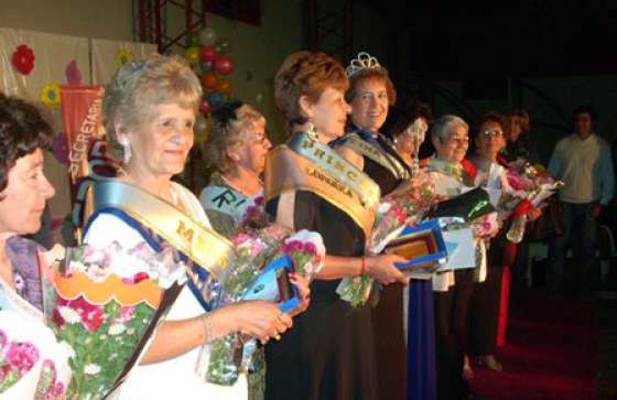 Elegirán mañana a la reina de la tercera edad de Capital