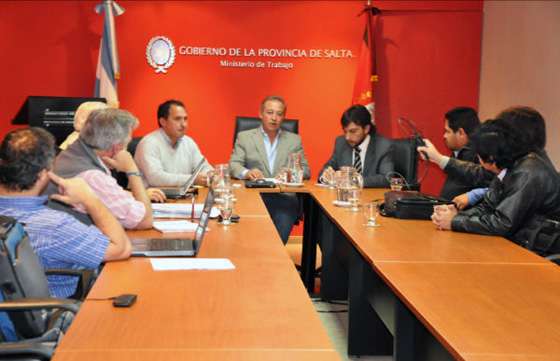 El Gobierno de la Provincia destrabó el conflicto del ingenio El Tabacal