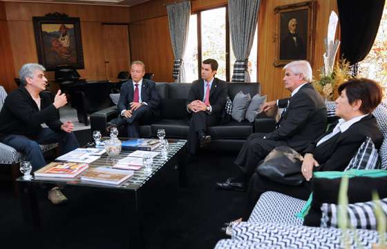 Urtubey se reunió con directivos de un instituto que certifica competencias laborales