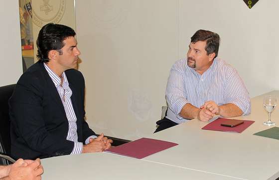 El Gobernador se interiorizó sobre los trabajos de la  Cámara de Comercio e Industria