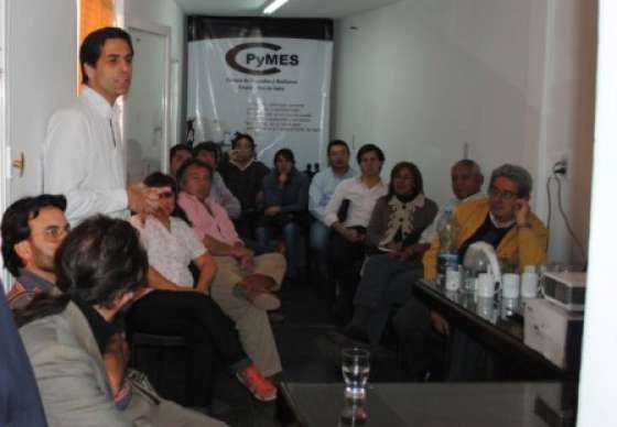 Presentaron líneas de crédito vigentes a integrantes de la Cámara PyMES
