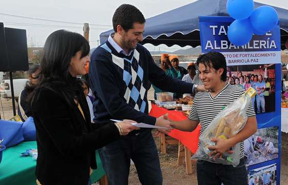 Vecinos de La Paz y Solidaridad se capacitaron en oficios