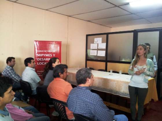 Capacitaron a empresarios de Metán y Rosario de la Frontera en líneas de créditos
