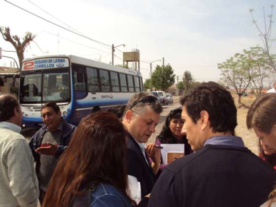 Avanza la creación de un servicio rápido de transporte entre Salta y Rosario de Lerma