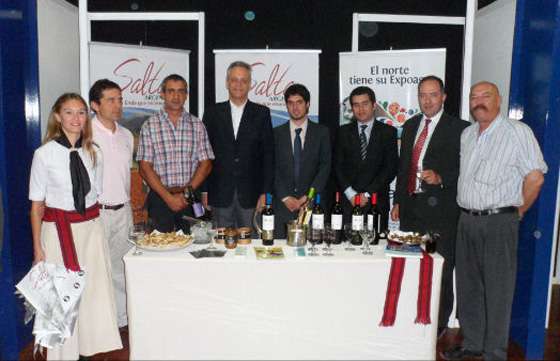 La oferta turística y productiva salteña se promocionó en la ExpoCruz