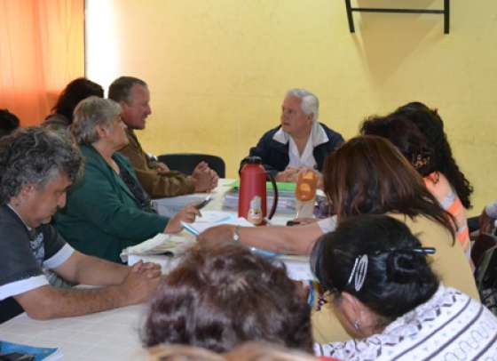 Heredia se reunió con vecinos de la zona sudeste capitalina