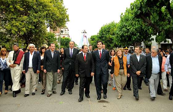 El Gobernador participó junto al pueblo de Rosario de La Frontera de los festejos patronales