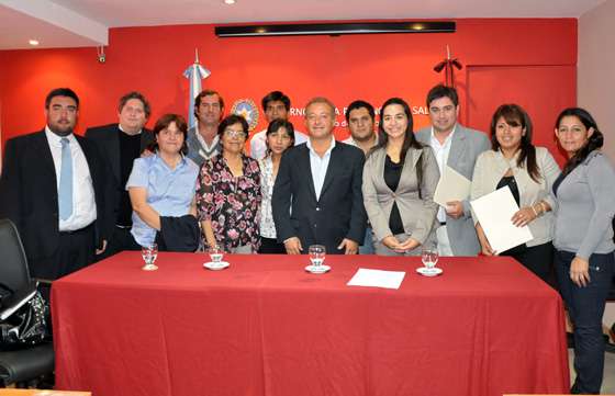 Más oportunidades para jóvenes del interior a través del proyecto microcréditos