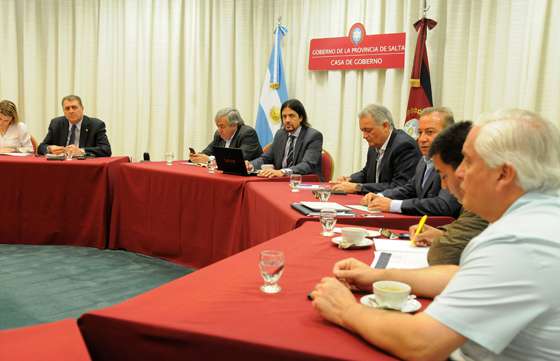El miércoles comenzará la negociación salarial 2013 con los gremios docentes