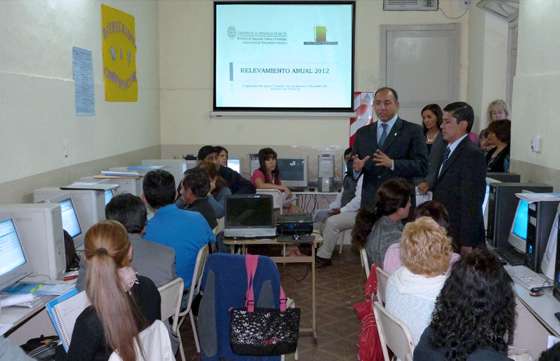 Establecimientos se capacitan en gestión y manejo de información estadística