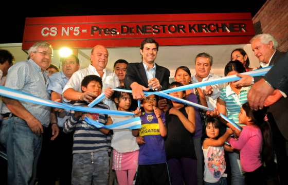 Urtubey inauguró en Cerrillos el centro de salud “Néstor Kirchner” que beneficiará a más de 4500 vecinos