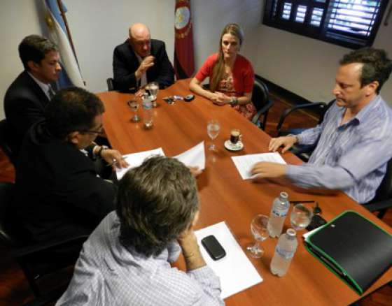 Funcionarios provinciales se reunieron con referentes de FUNDAPAZ