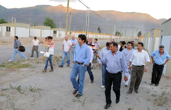 El Gobierno de Salta cumplió el compromiso de trasladar a 270 familias a terrenos seguros