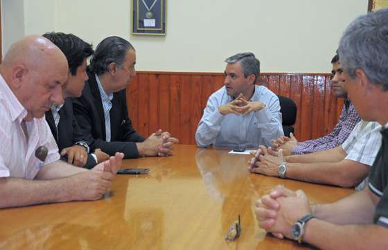 Rodolfo Urtubey se reunió con intendentes y legisladores de Gral. Güemes