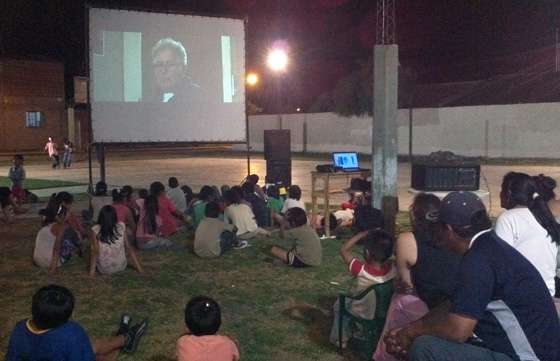 Familias de La Merced disfrutaron de una jornada de cine