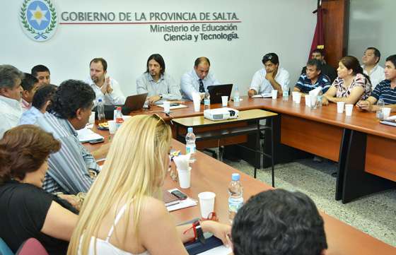 El Gobierno realizará hoy una nueva propuesta a la Intergremial Docente