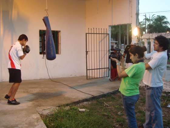 Vecinos de Orán muestran los cambios de su barrio en un cortometraje