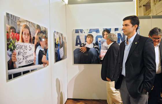 Fue inaugurada la muestra fotográfica interactiva y audiovisual del expresidente Néstor Kirchner