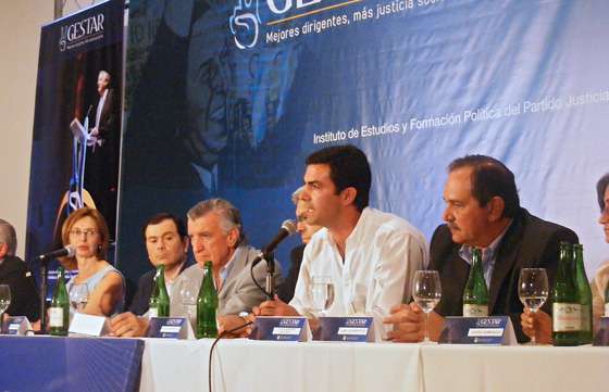 Urtubey participó en un encuentro de Gestar y pidió seguir trabajando en forma mancomunada