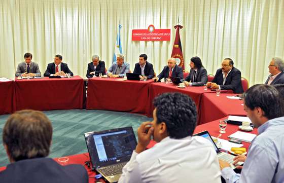El Ejecutivo enviará mañana a la Legislatura el proyecto de ley de presupuesto para 2013