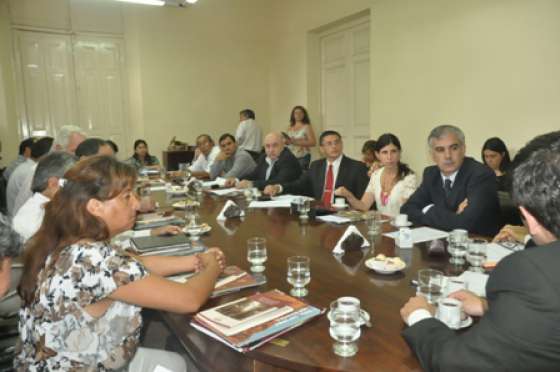 Senadores se interiorizaron sobre el Programa de Desarrollo Turístico Sustentable de Salta