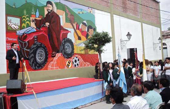 Se inauguró el mural “Chifri: Salteño de Sacrificio y Caridad”