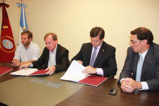 Convenio de cooperación entre la Agencia Nacional de Seguridad Vial y el municipio de Vaqueros