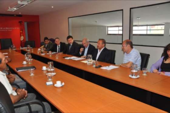 Reunión entre Trabajo y representantes de sindicatos del azúcar
